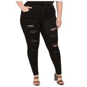 Torrid black distressed skinny jeans. Stretch. Size 14.